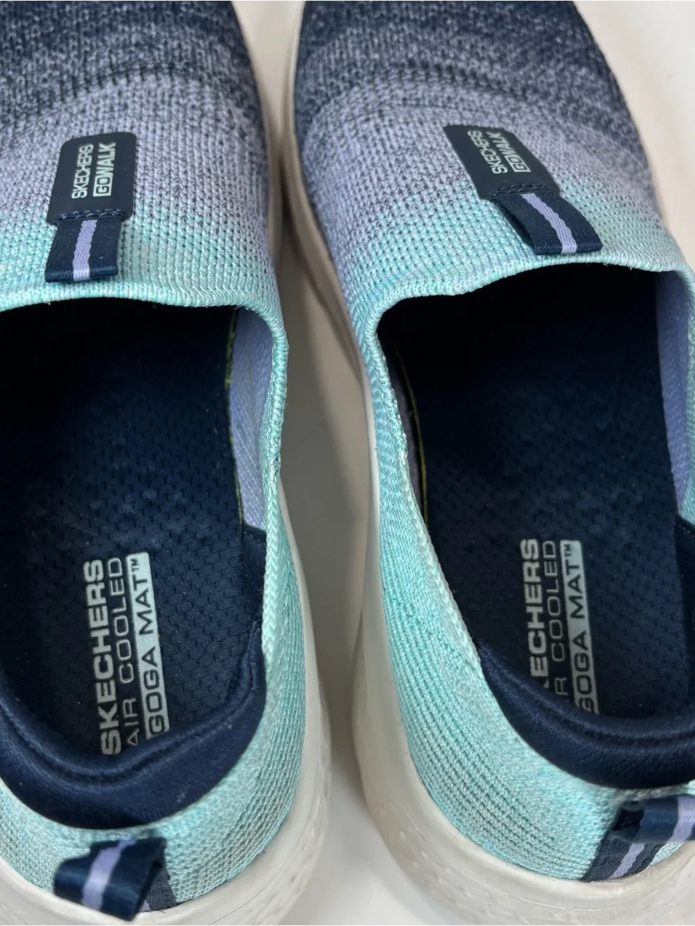 Sketchers Women’s GOwalk Flex Cali Sunset Slip In Blue Ombre Sneakers Sz 10 EUC
